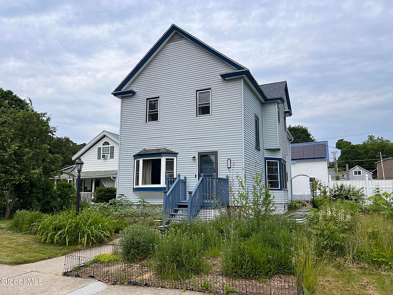 3rd image of 59 Pearl Street