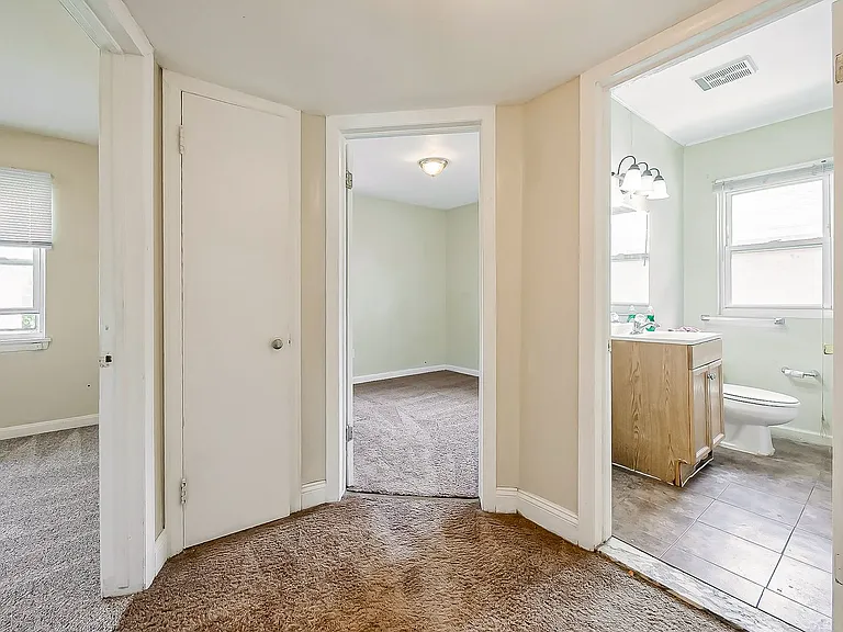 1147 E Brockton Ave — Photo 22