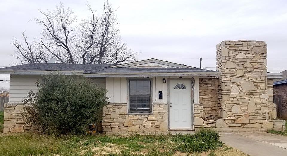 2nd image of 400 Spraberry Dr