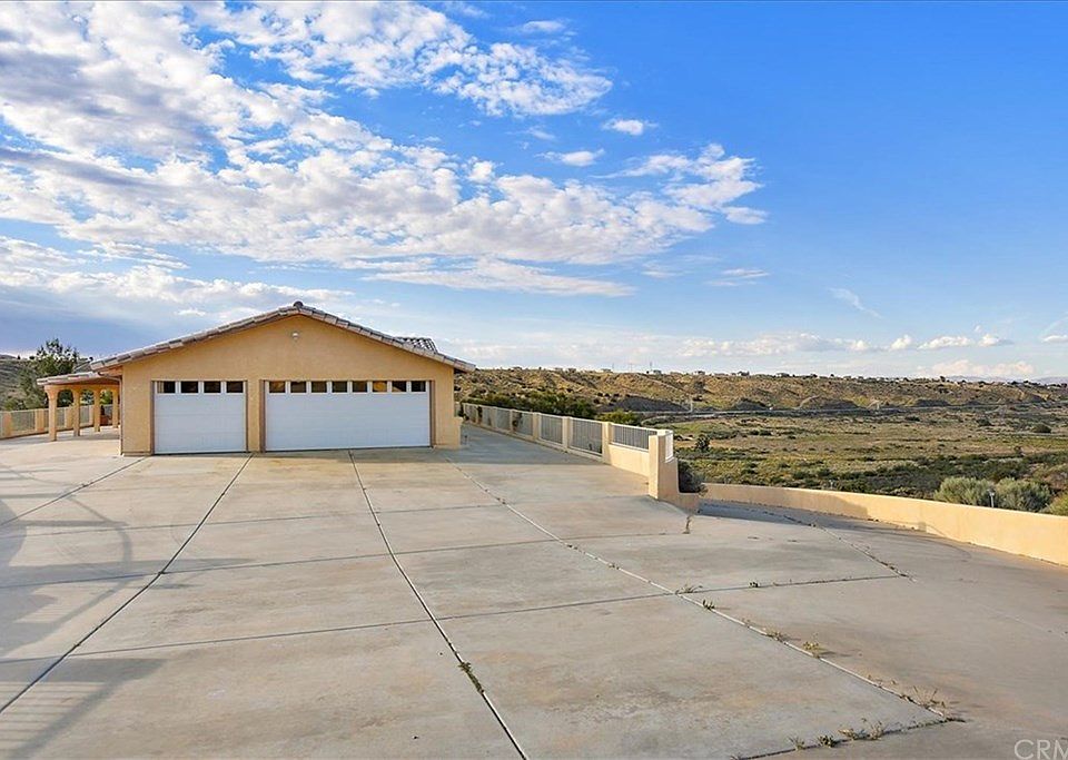 14455 Summit Valley Rd, Hesperia, CA 92345 Zillow