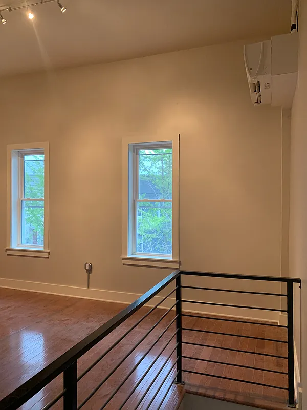 2 bed, 1.0 bath, 720 sqft, $3,195 — Photo 4