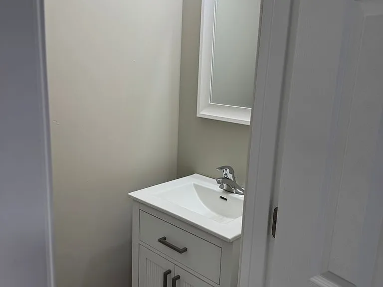 1725 W Chrysler Dr — Photo 10