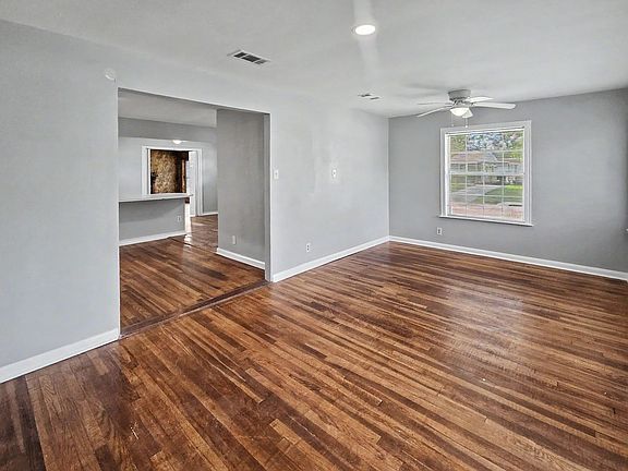 3rd image of 1302 Westward Ave