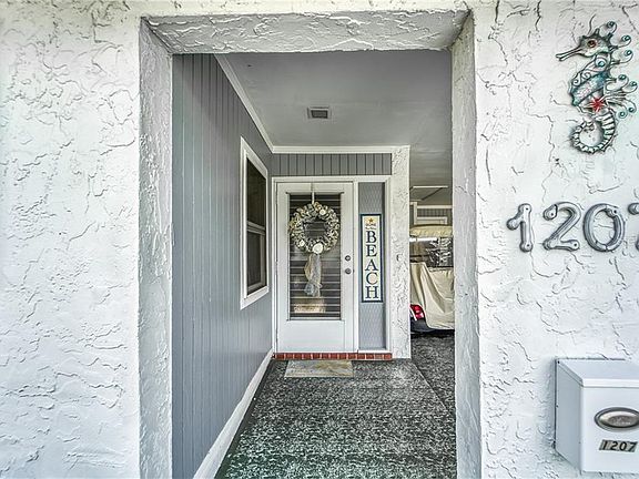 3rd image of 1207 W Del Webb Blvd