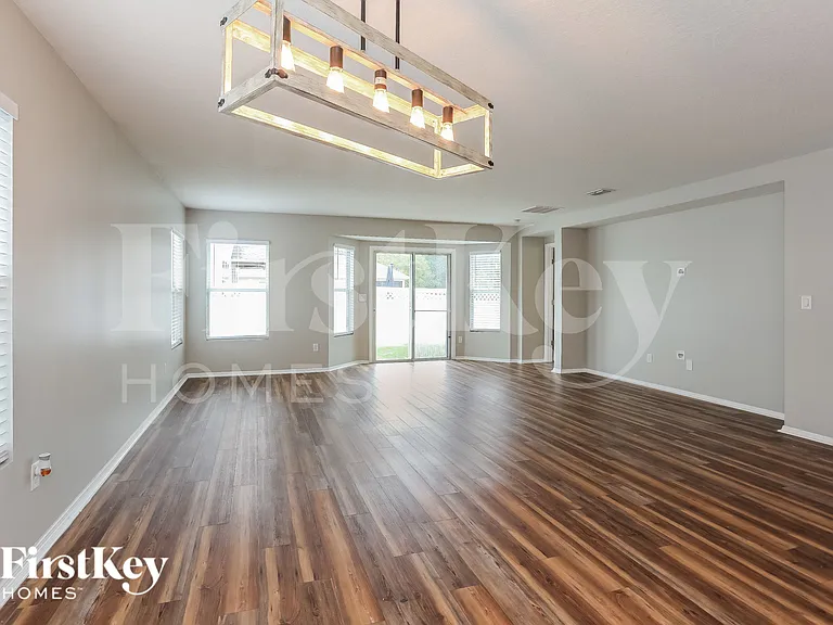 335 Candlebark Dr — Photo 4