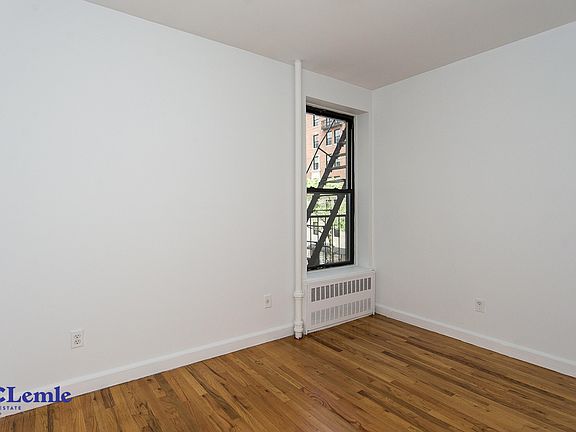 5th image of 1324 Lexington Ave APT 6