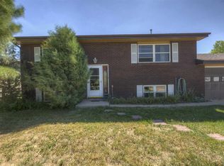 315 Arthur St, Laramie, WY 82070