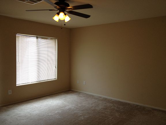 4th image of 10048 Barengo Ave