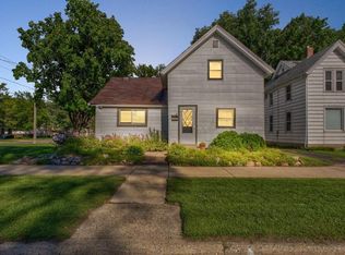 825 2nd Ave NW, Faribault, MN 55021