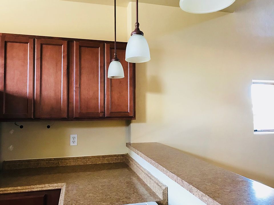 Breakfast bar