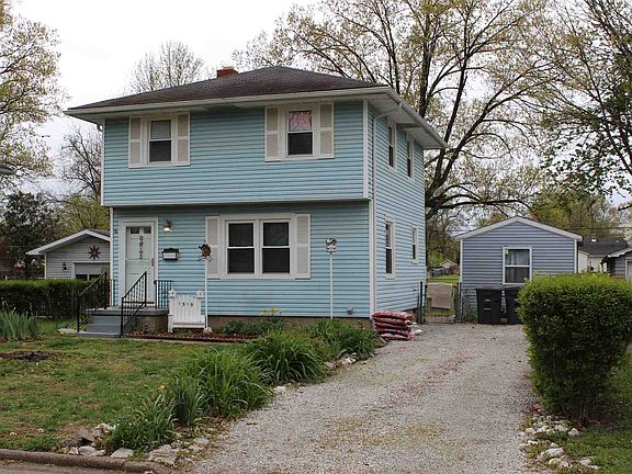 3rd image of 1519 S Parker Dr