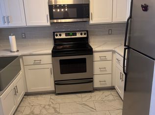 717 Coquina Ln, Virginia Beach, VA 23451