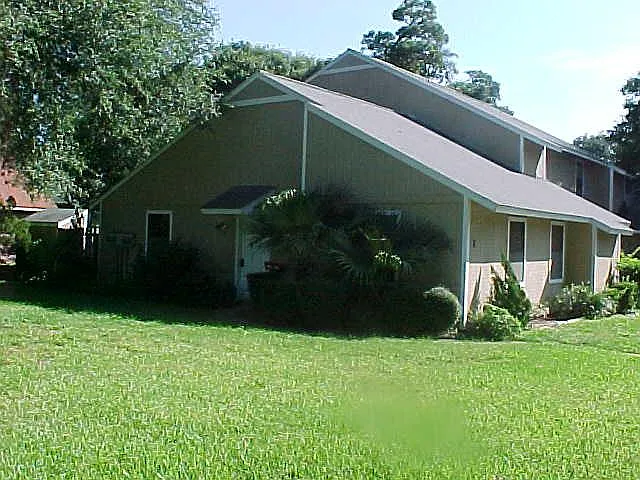 2 bed, 999 sqft, $1,550 — Photo 2