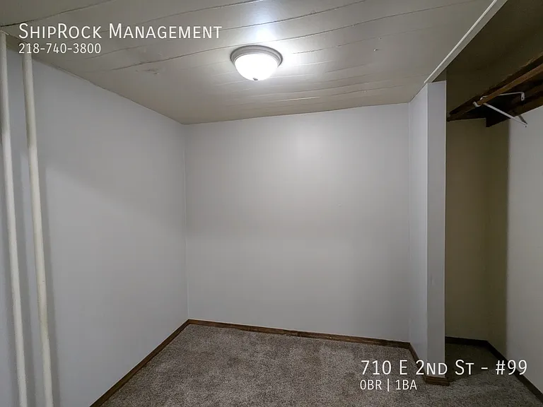 710 E 2nd St #99 — Photo 4