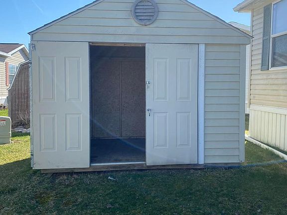 2nd image of 9539 Foxwell Cir Lot 218