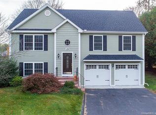 139 Old Hebron Rd, Colchester, CT 06415