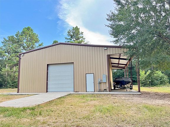 4th image of 640 County Road 306