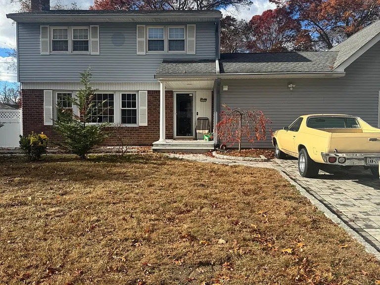 68 Joyce Dr #1 — Photo 1