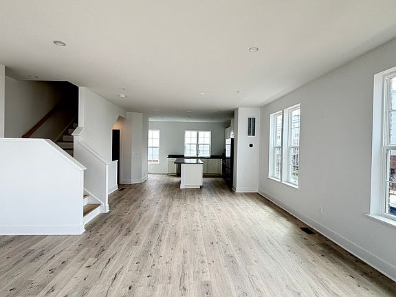4th image of 2106 Henson Norris St