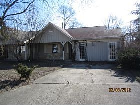 1st image of 5251 Gainsborough Ct
