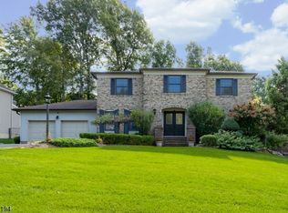 7 Patricia Ln, Rockaway, NJ 07866