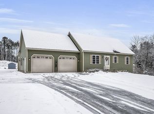 50 Town Farm Rd, Barre, MA 01005