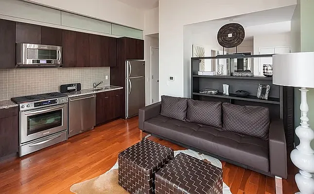 306 W 48th St #4B — Photo 3