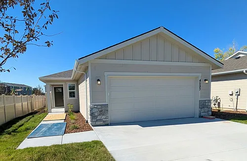 4693 W Quarterhorse Ln Photo 1