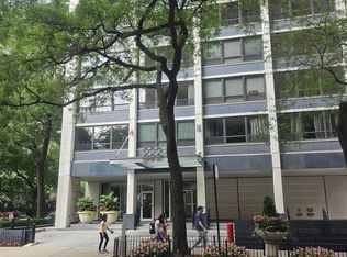 222 E Pearson St APT 1801, Chicago, IL 60611