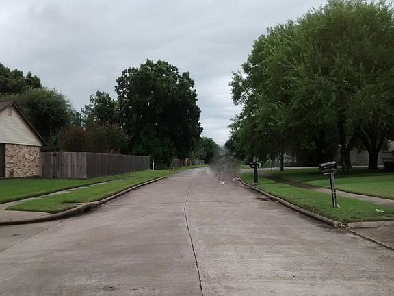 5th image of 1522 Louisiana Ave