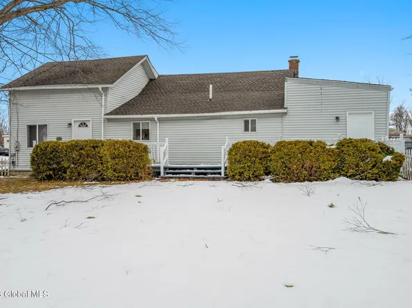 3201 Albany Street, Schenectady, NY 12304
