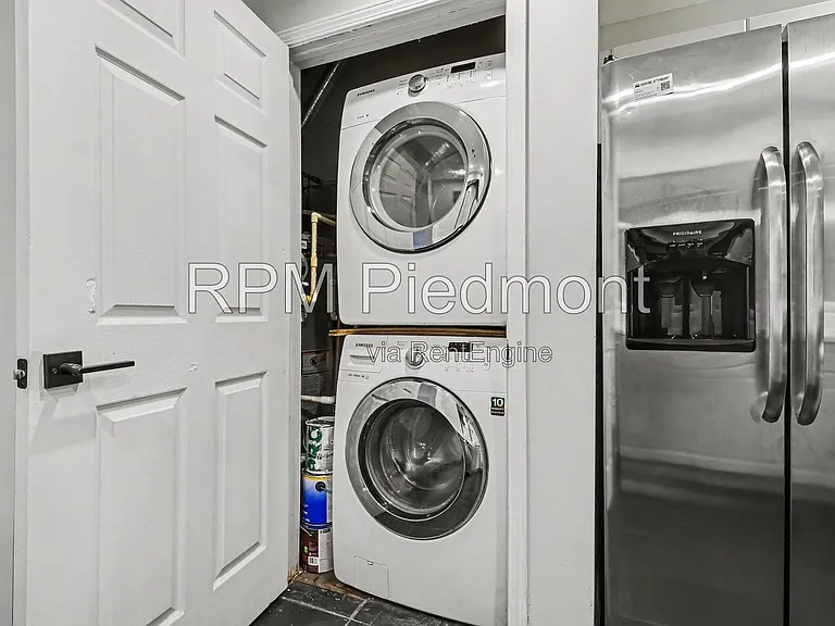 220 Renaissance Pkwy NE #2122 — Photo 21