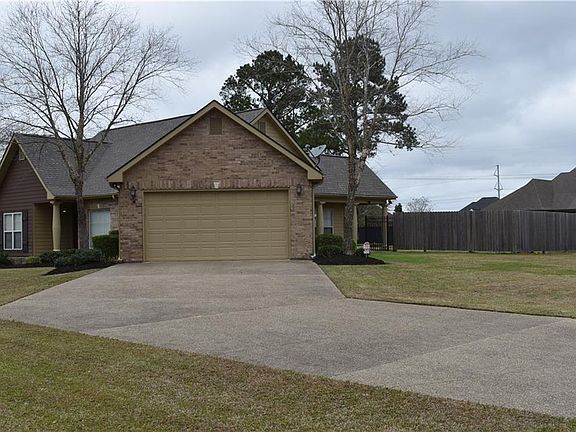 2nd image of 1670 N Woodland Forrest Dr