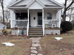 34 Stanley Street, Meriden, CT 06450