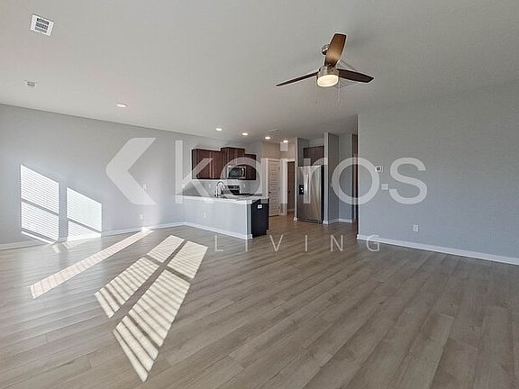 5th image of 6107 Stonewater Ct NW