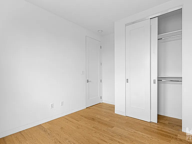227 Waverly Pl #6B — Photo 5