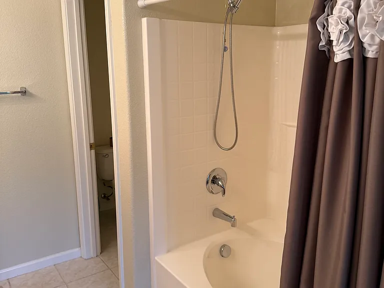 1706 Esplanade Cir — Photo 12