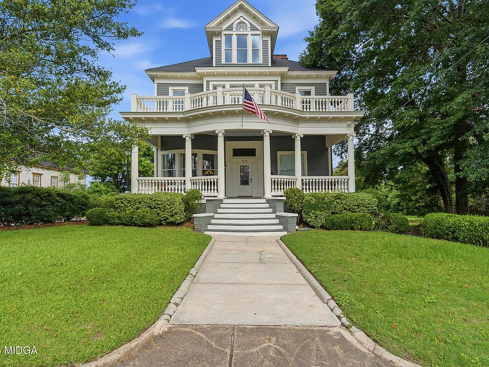 1st image of 605 Arlington Pl