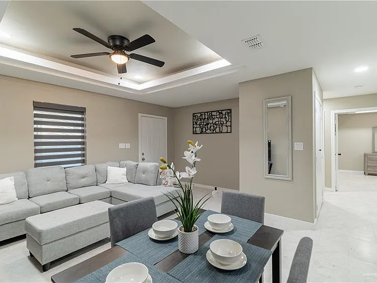 206 S Ridge Ln #1 — Photo 4