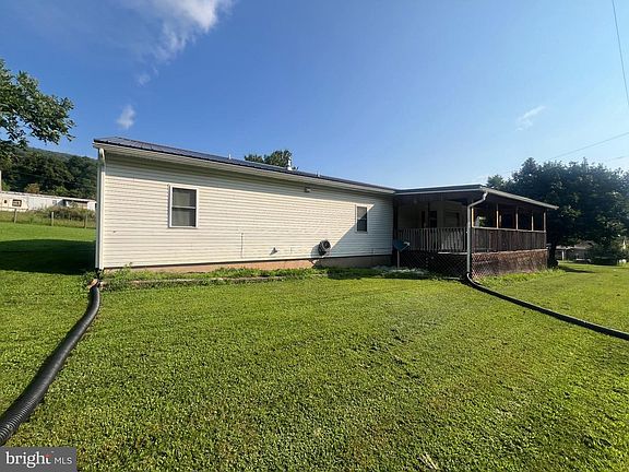3rd image of 3 Mount Ln