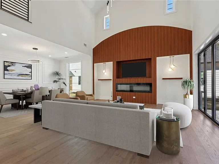 120 Thome Dr — Photo 19