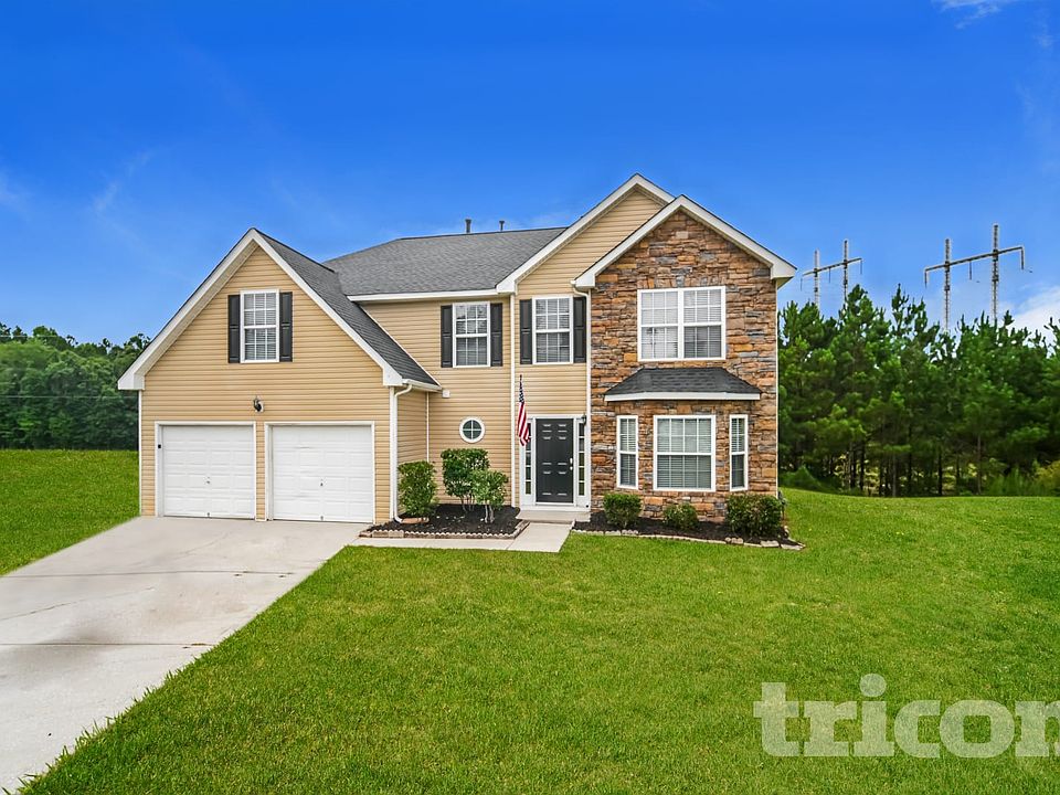 1st image of 135 Belmont Ter