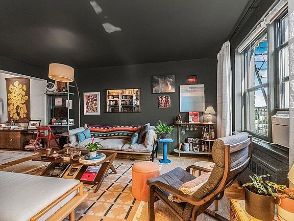 3rd image of 3840 Greystone Ave APT 6P