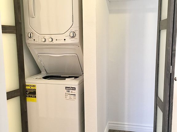 5th image of 1550 Amherst Ave APT 307