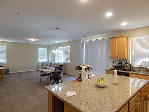 3rd image of 4869 Langley Way