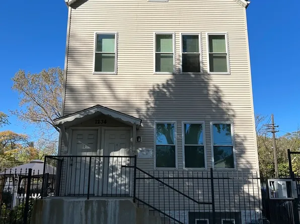 1234 W 49th Pl, Chicago, IL 60609