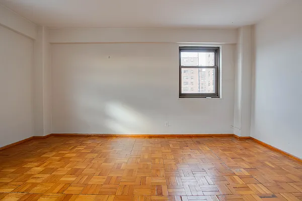 Sold by Compass | media 16