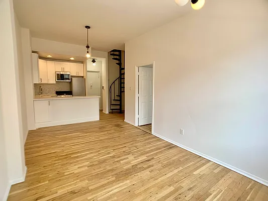 Rented by JM Preston Properties LLC | media 4