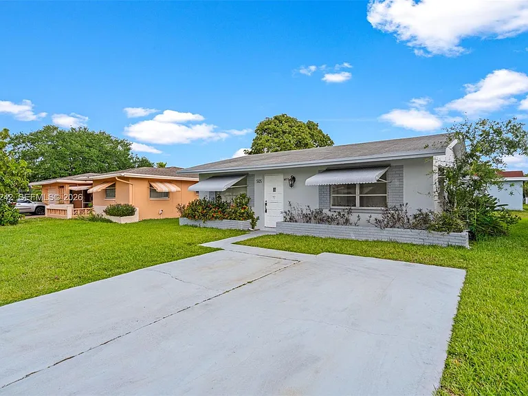 7505 NW 58th St — Photo 3