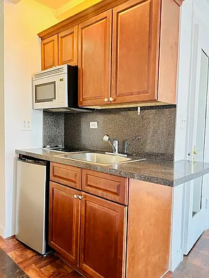 Rented by Corcoran | media 4